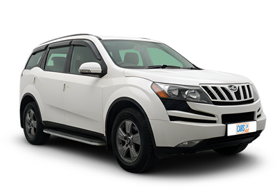 Mahindra XUV500-img